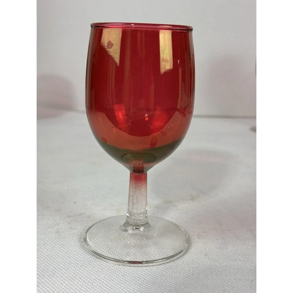 Vintage cranberry stain tulip‎ wine glasses 6 oz set of 5